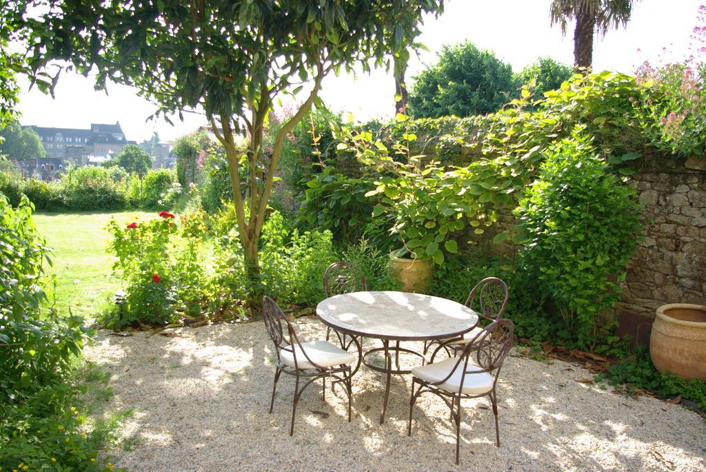 Appartement Des Remparts Динан Номер фото