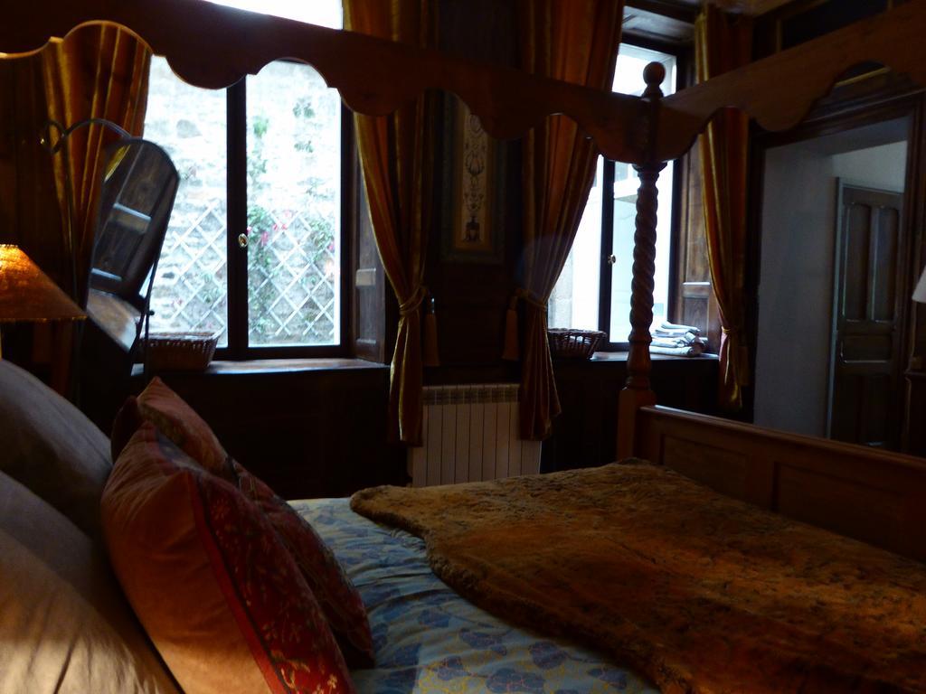Appartement Des Remparts Динан Экстерьер фото